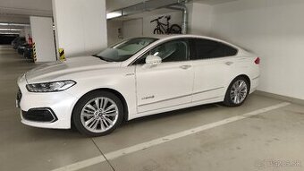 Ford Mondeo hybrid