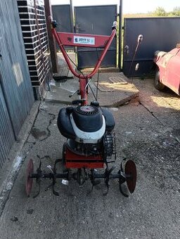 Jednonápravový malotraktor KF