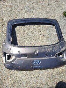 Hyundai i30 fastback kufrove dvere