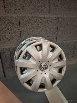 Predam r15 disky / puklice