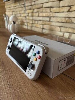 Retroid Pocket 4 herná konzola - biela