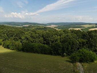 Hľadám malý pozemok na stavbu chatky do 25km od Lučenca