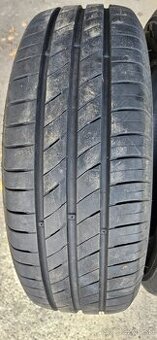 Pneu 185/60/15 letne