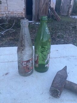 flasa od coly a piva