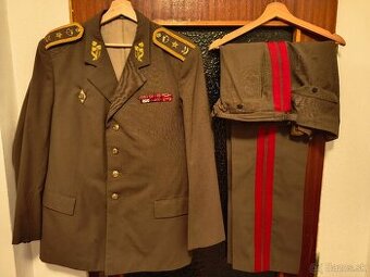 Vojenská uniforma generál majora