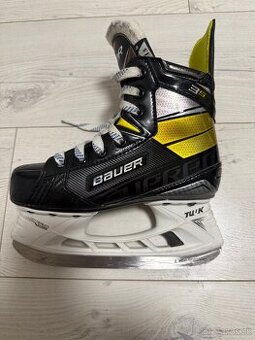 BAUER SUPREME 3S VEĽKOSŤ 1,5 D