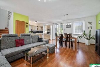 ZNÍŹENÁ CENA predaj pekného 4-izbového RD v Kamennom Mlyn