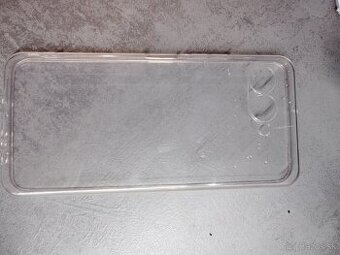 Priehľadný kryt na Tphone 3