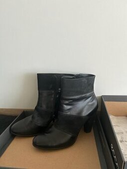 ECCO damske kozene cizmy