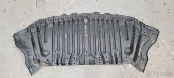 Kryt motora mercedes e w212