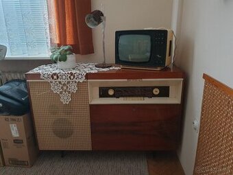 Predám starší nábytok