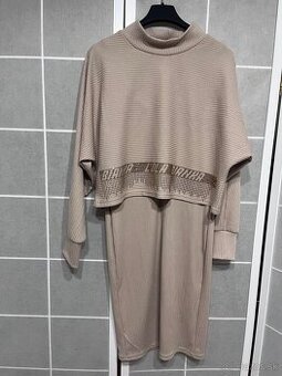 Damska béžová súprava