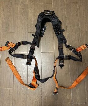 Lešenárska výstroj.