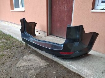 Ford Mondeo Mk4 r. v.2008 zadný nárazník kombi