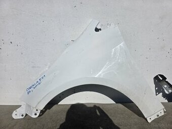 Toyota Corolla E21 kombi HB 19- ľavý predný blatnik