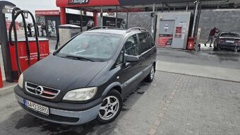 Opel zafira 1.6 benzin - 7miestna verzia