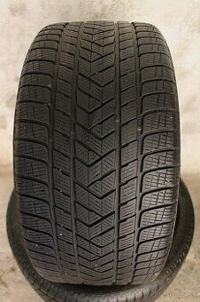 PIRELLI..6MM..ZIMNA..SADA..305/35 r21..