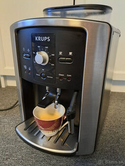 Espresso Automatický kávovar Krups EA8010