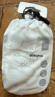 Quechua Nabíjateľná kempingová girlanda USB C 200 lúmenov