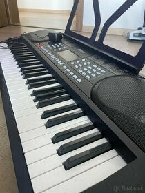 Elektricky klavir E-Keyboard Schubert etude 300 - 1