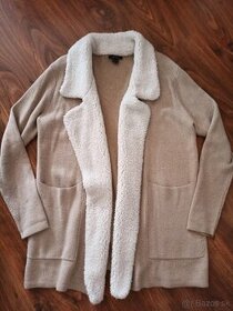 Jarny sveter s kožušinkou - 1