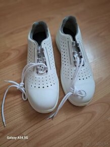 Pracovné biele topánky velkost 43