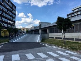 Galeria City parkovacie státie