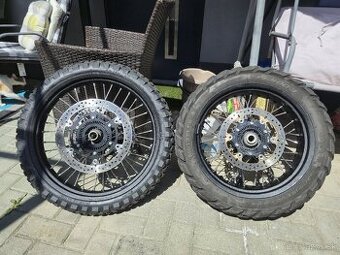 Kolesa KTM 890 ADVENTURE R