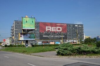 Prenajmeme garážový box na 1. poschodí, veľkogaráže Hliny