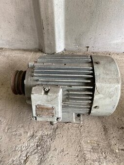Motor