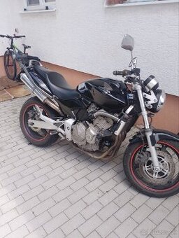 Honda hornet 600