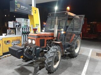 Zavažia na zetor