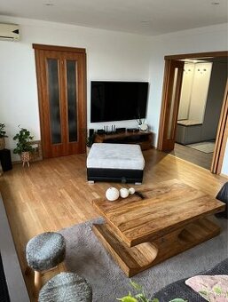 Priestranný 4-izbový byt-97 m², sídlisko 1.mája blok I