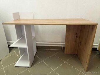 PC stolík – moderný dizajn