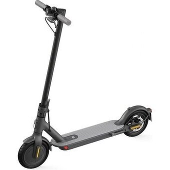Predeaám kolobežku XIAOMI so smerovkami Scooter 1S