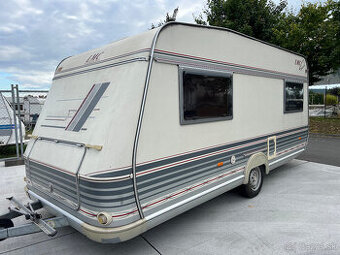 Karavan LMC 490 LUXUS+Předstan