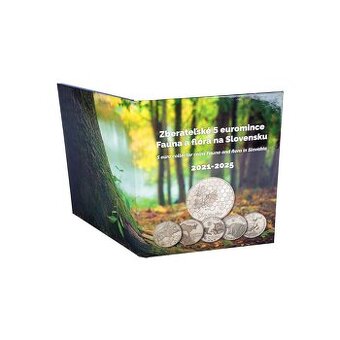 sada pamětních oběžných 5 euro mincí SR v kazetě