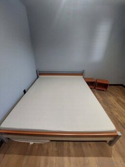 Manželská posteľ a 2x nočný stolík