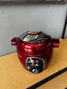 Multifunkčný hrniec Moulinex Cookeo EPC09