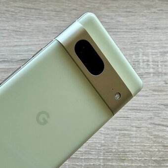 Google Pixel 7 Lemongrass