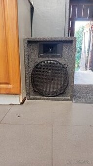 Predám jeden reproduktor 12"