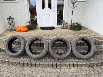 PNEUMATIKY BARUM 215/55 R17 V