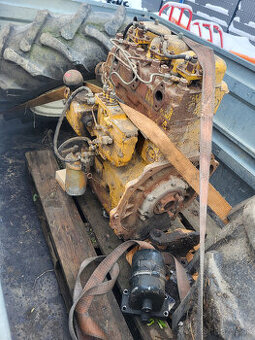 ponúkam motor zetor 52 3 valec