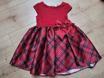 Nádherné vianočné šaty s bohatou sukňou H&M