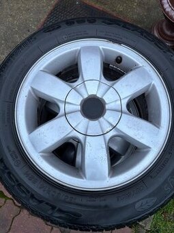 Letné pneu s elektrónmi R14