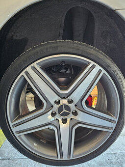 >>>>KRÁSNE alu 20" AMG disky MERCEDES 20x9j et46