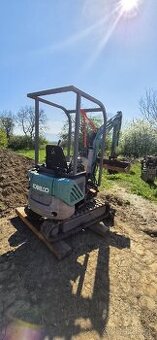 Predam kobelco sk16