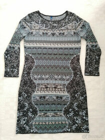 Luxusné pletené šaty KOOI veľ. L /menšie XL PC 160 €