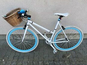 Moderné Retro Bicykle + Starý Bicykel