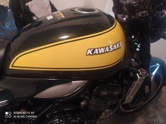 Nová Kawasaki Z900RS Yellow ball